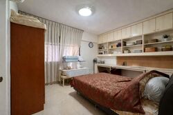 Blk 405 Hong Kah Court (Jurong West), HDB Executive #540535471